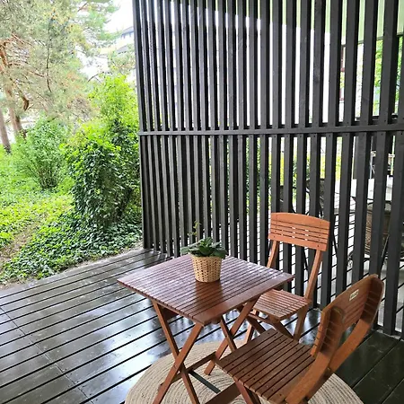 Haustory Apartment